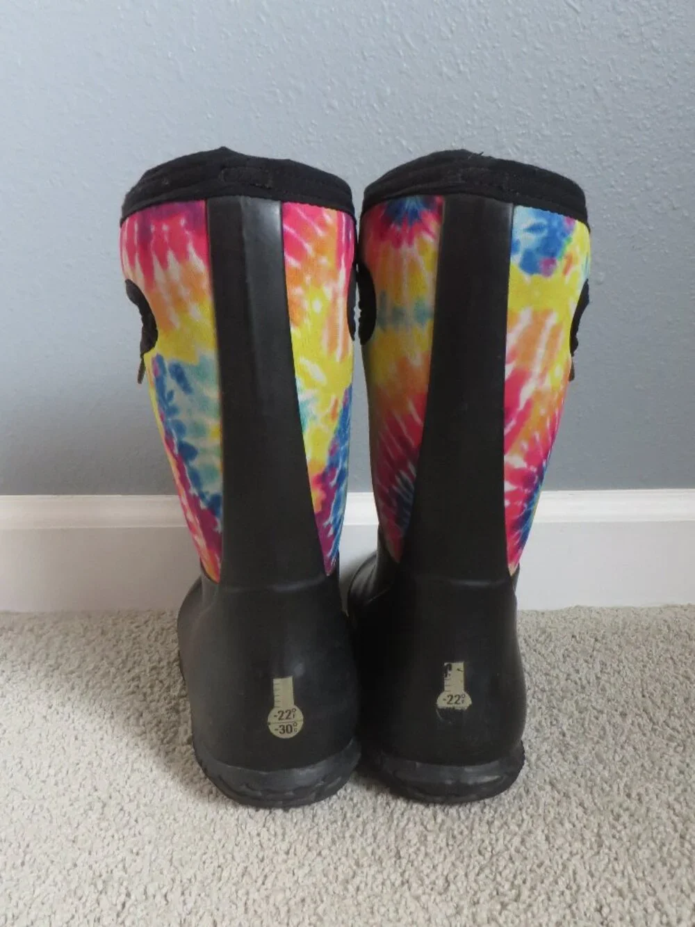 Bogs Kids Rain/Snow Boots Size 2 Youth Black With Multicolor Tie-Dye Cuff